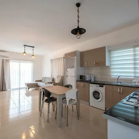 Apartamento Deniz Airport *