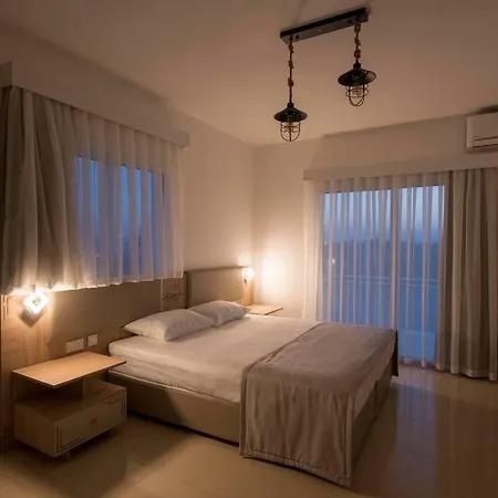 公寓 Deniz Airport