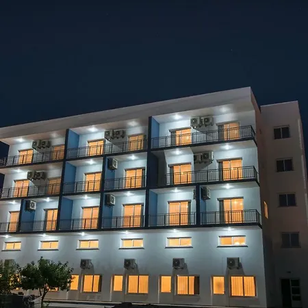 Deniz Airport Apartment Nikosia