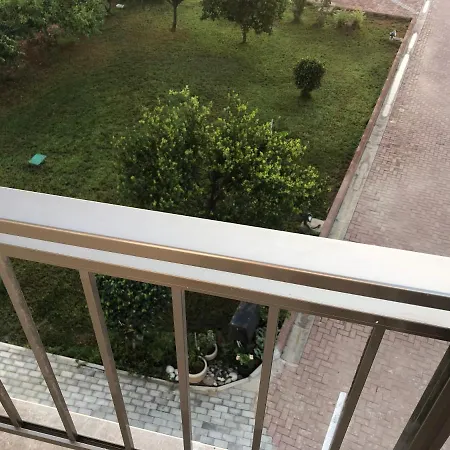 Deniz Airport Apartment