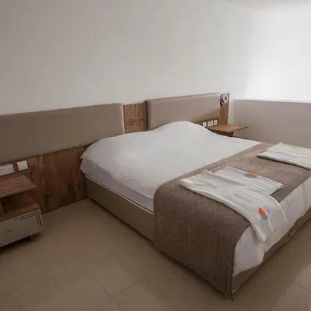 Apartament Deniz Airport