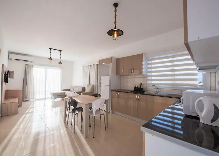 Apartman Deniz Airport *