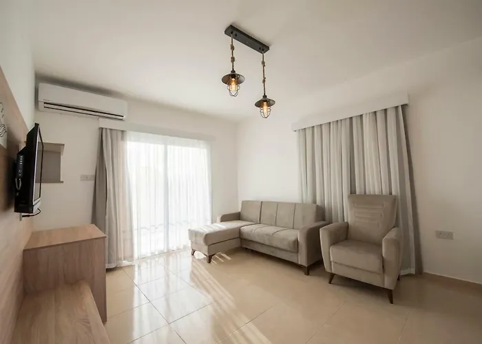Deniz Airport Apartman Nicosia