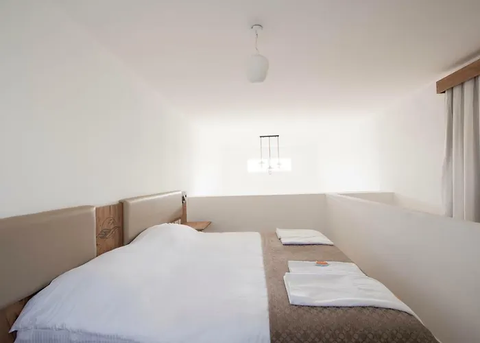 Apartman Deniz Airport